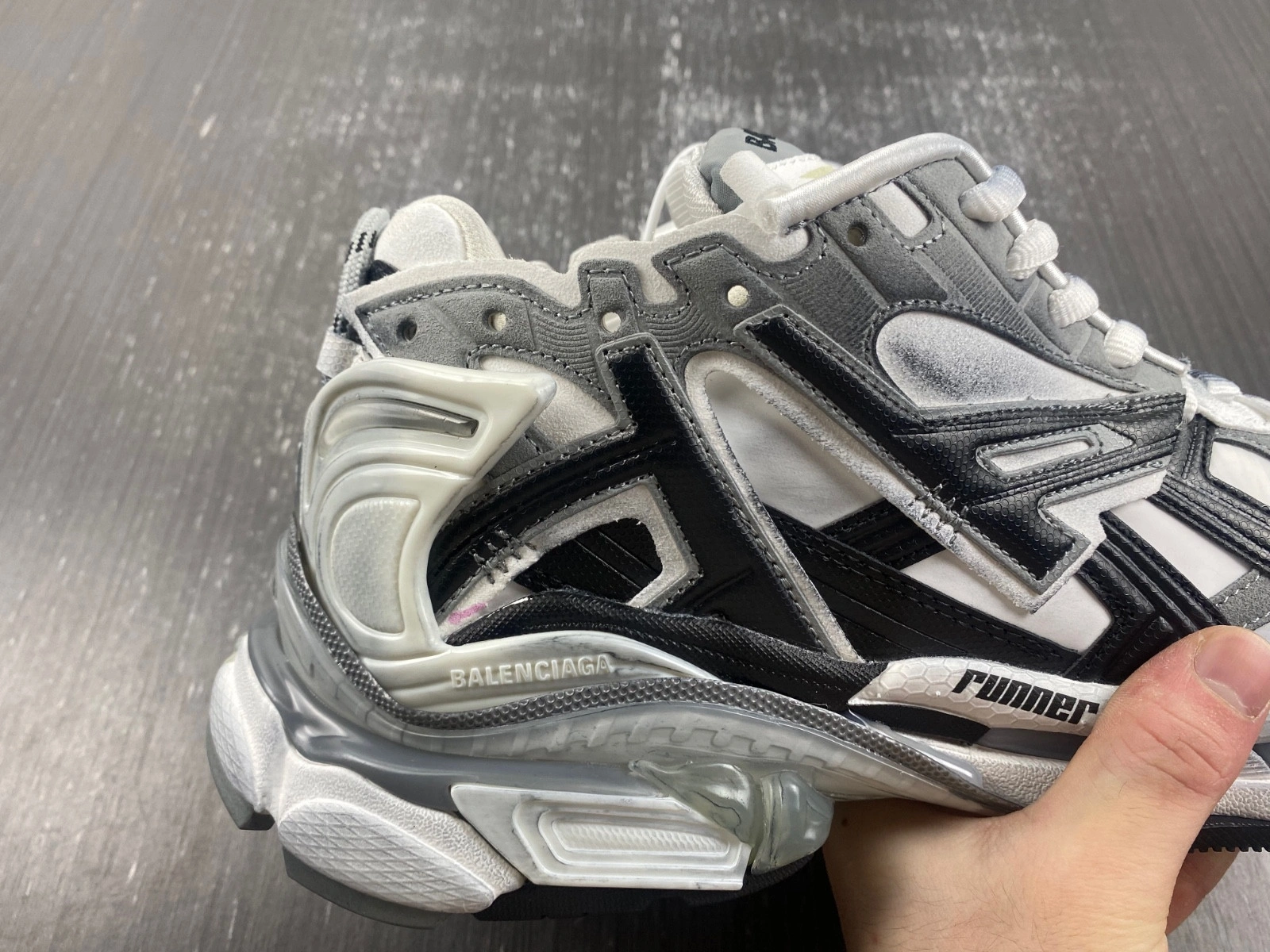 Balenciaga  Runner Sneaker