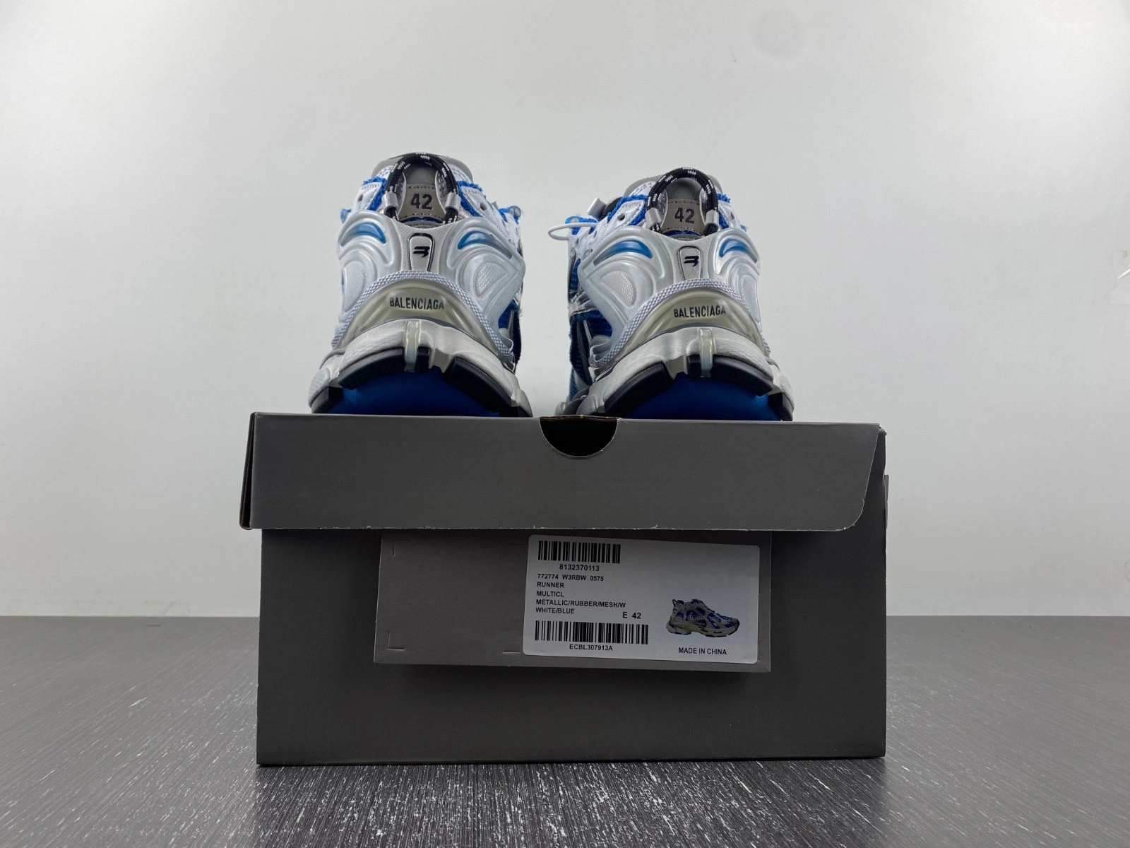 Balenciaga  Runner Sneaker