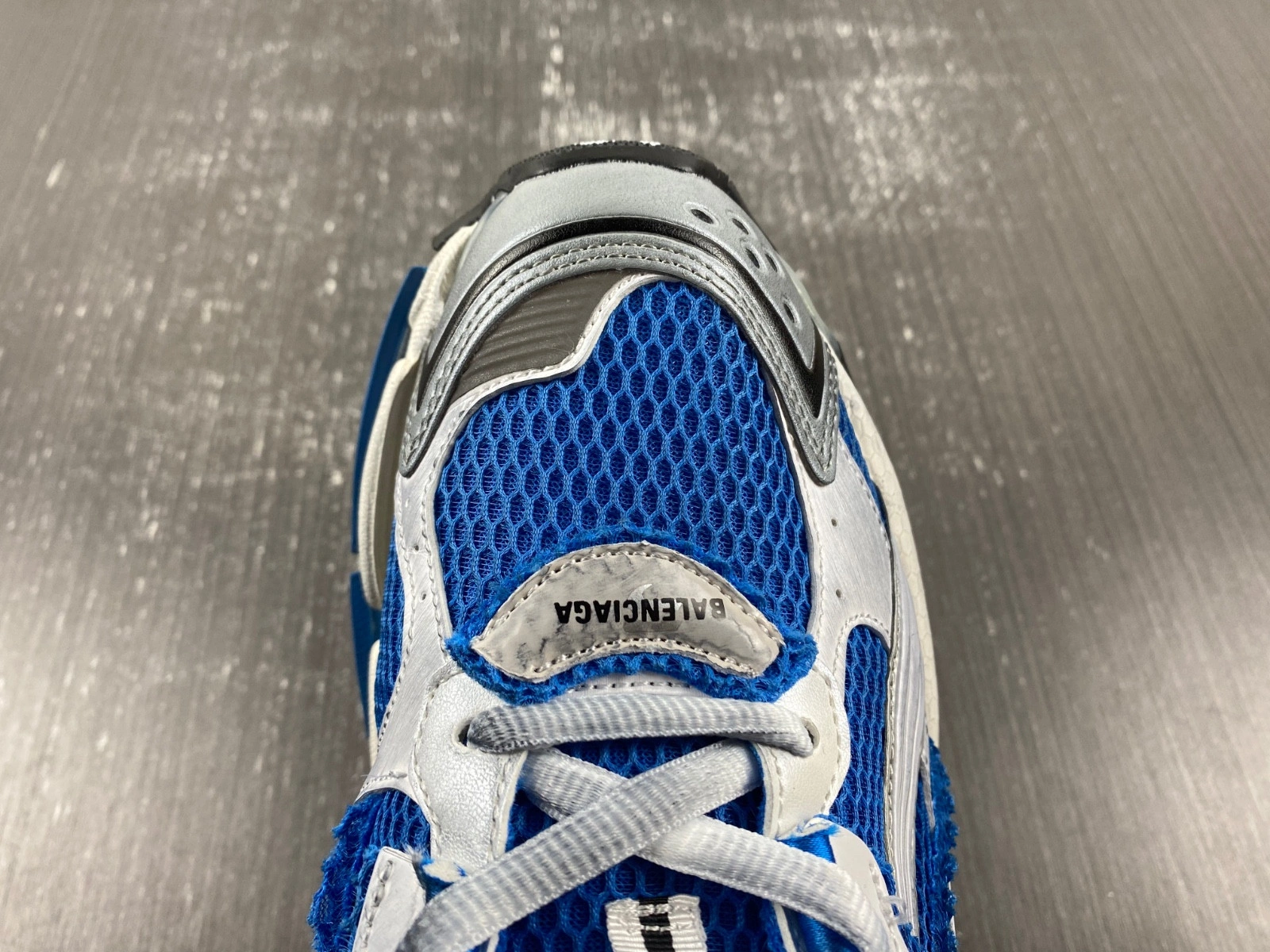 Balenciaga  Runner Sneaker