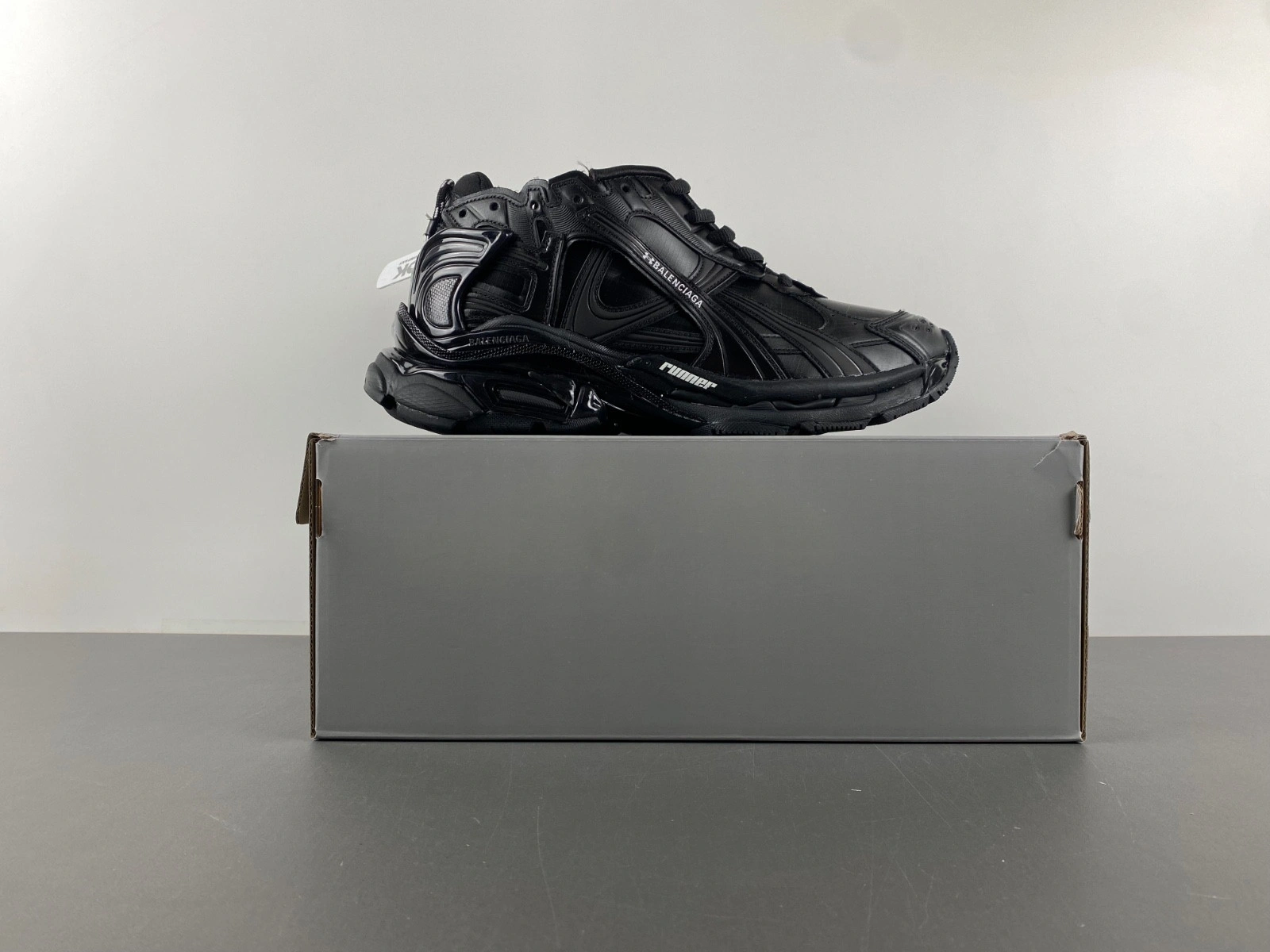 Balenciaga  Runner Sneaker