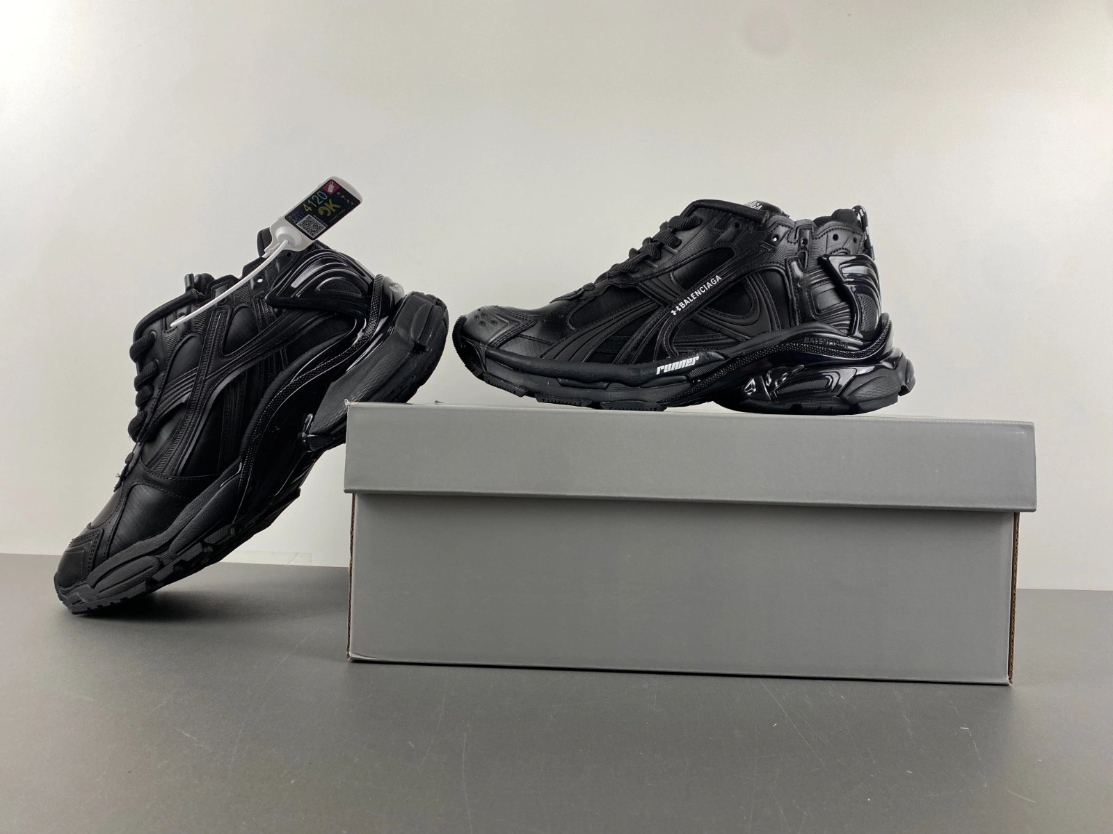 Balenciaga  Runner Sneaker
