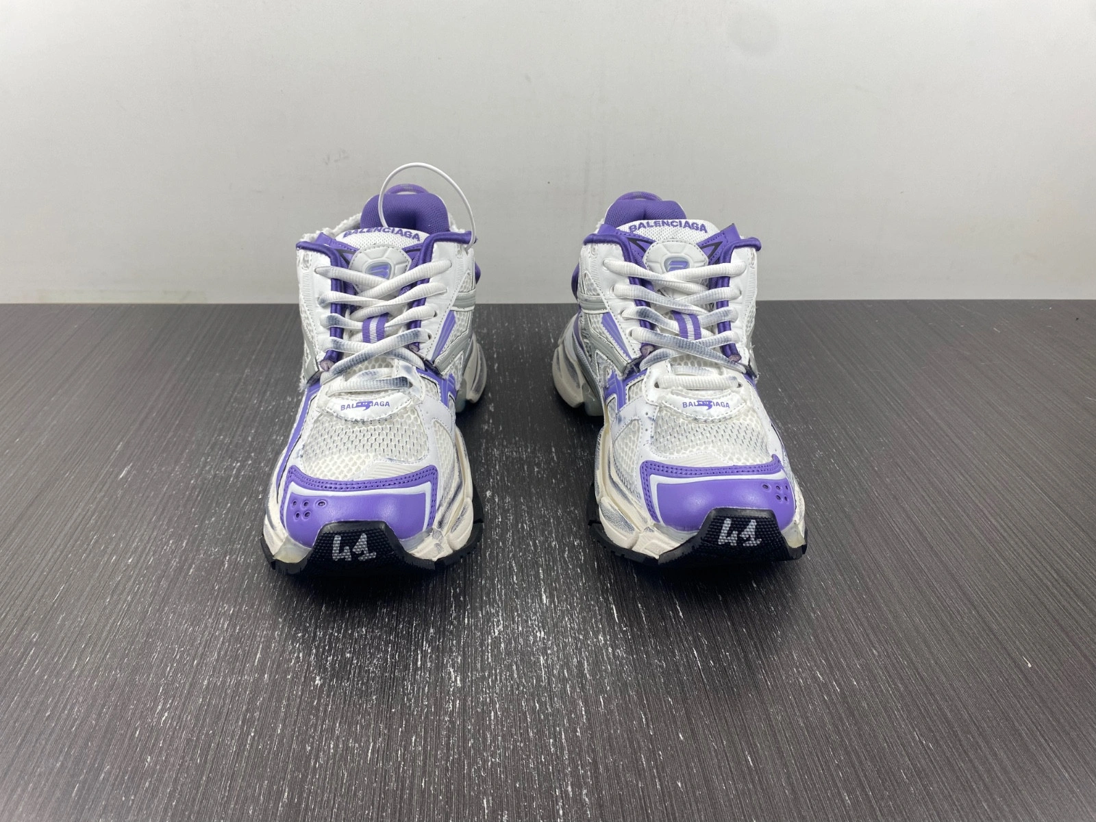 Balenciaga  Runner Sneaker