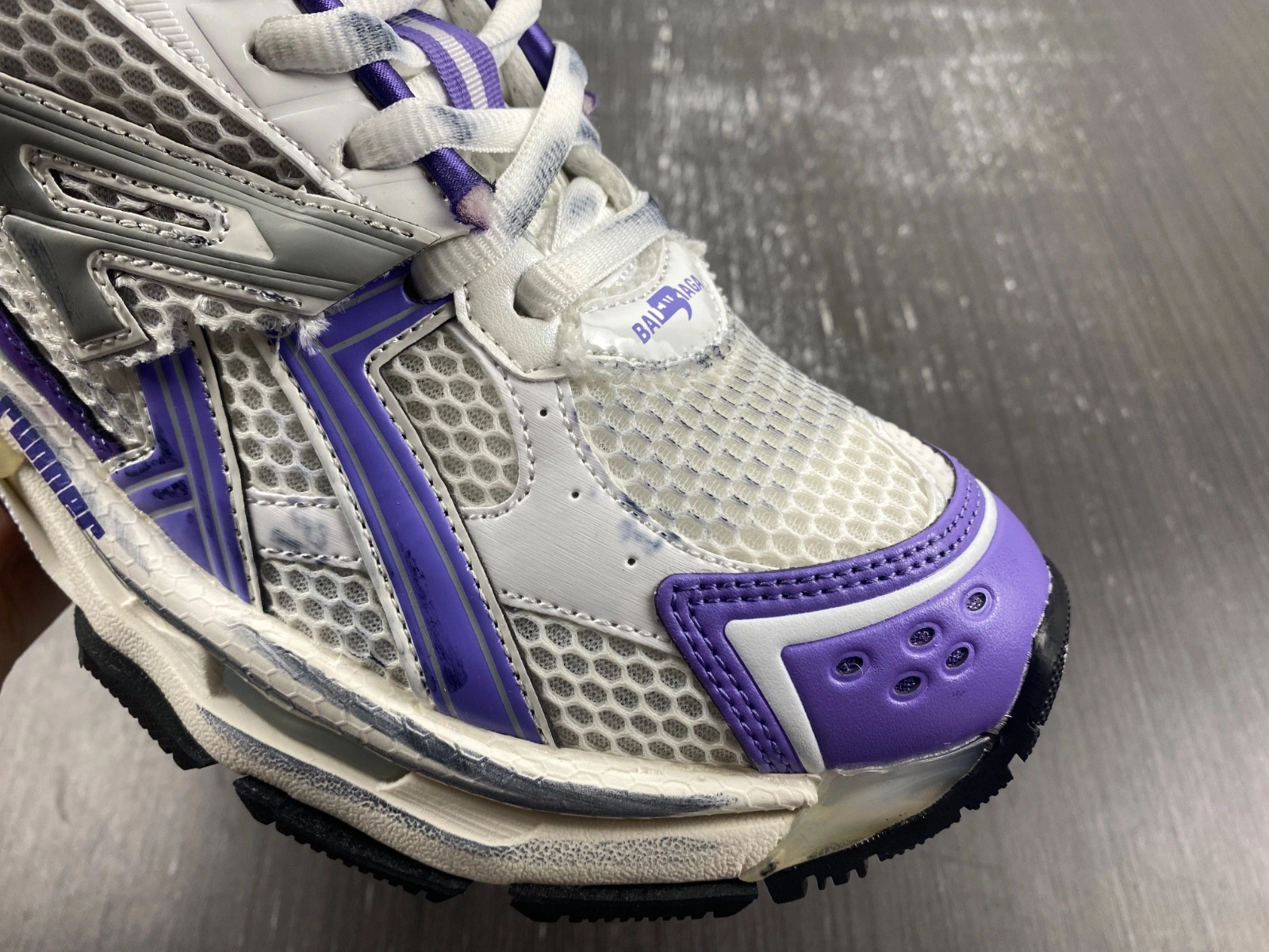 Balenciaga  Runner Sneaker