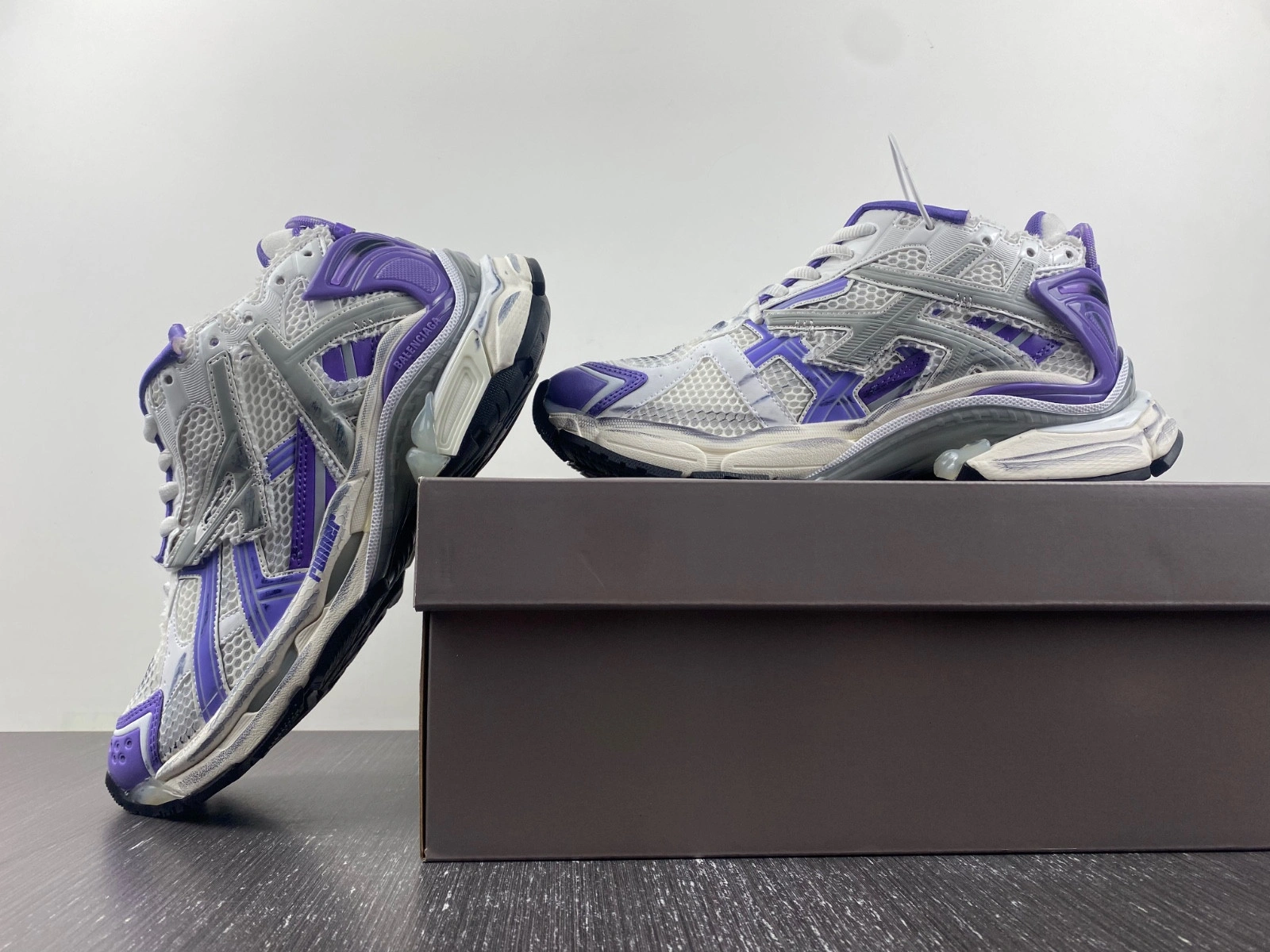Balenciaga  Runner Sneaker