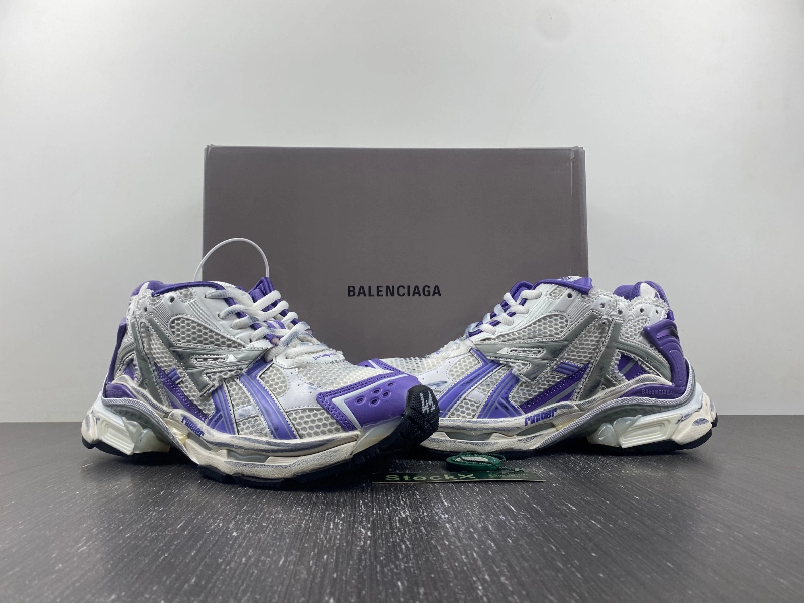 Balenciaga  Runner Sneaker