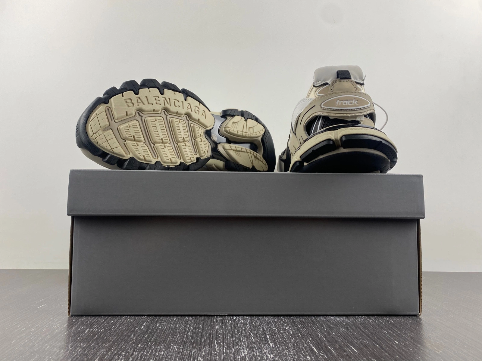 Balenciaga  Track Sneaker