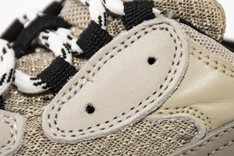 Balenciaga  Triple S Trainers Vanille