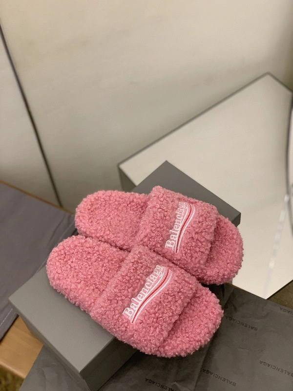 Balenciaga  WOMEN'S FURRY SLIDE SANDAL IN PINK