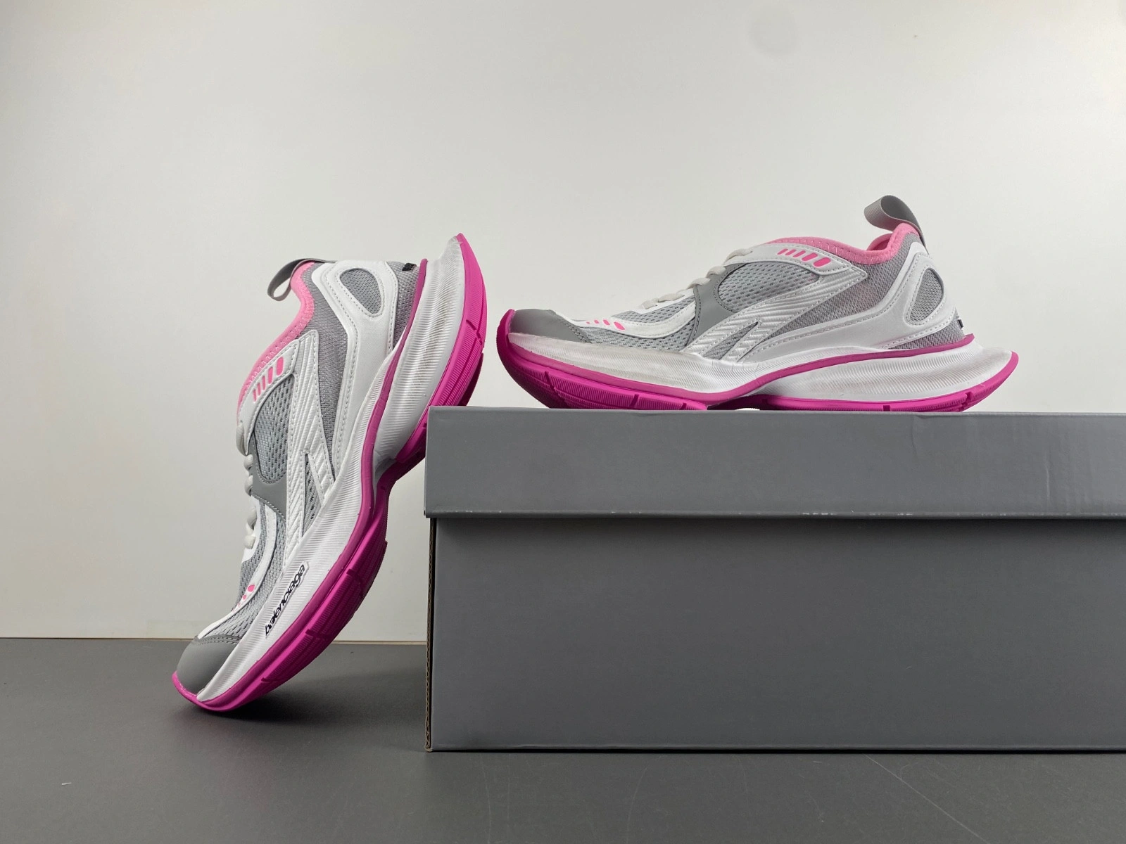 Balenciaga  Women's Circuit Sneaker in Grey white pink