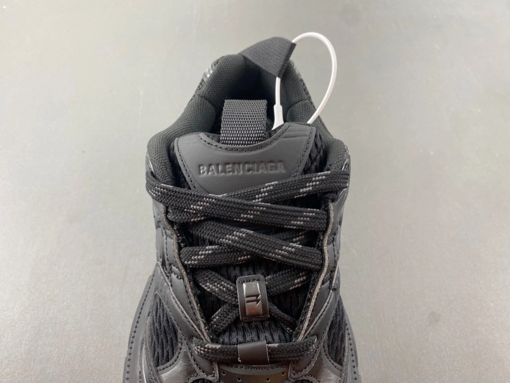 Balenciaga 10XL  SNEAKER   in black mesh