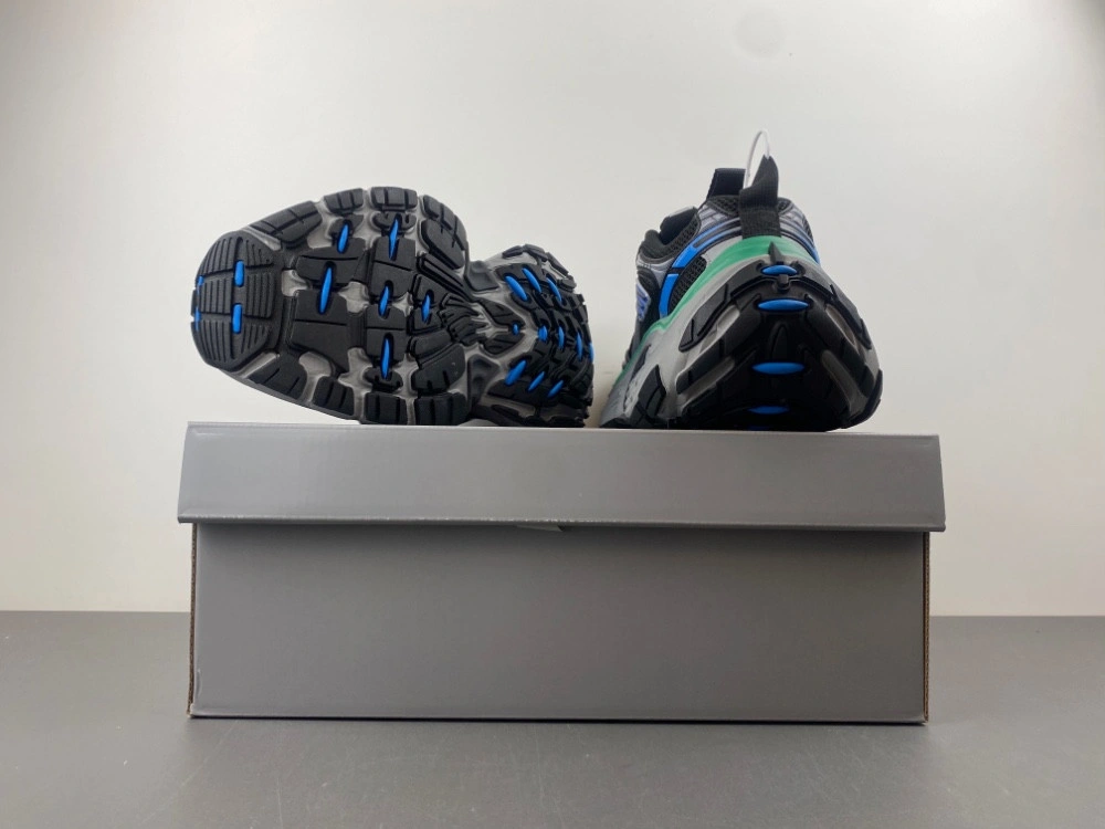 Balenciaga 10XL SNEAKER