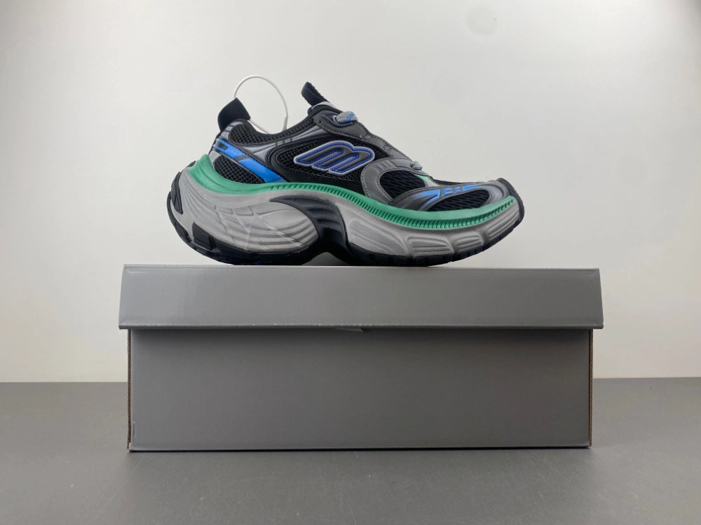 Balenciaga 10XL SNEAKER