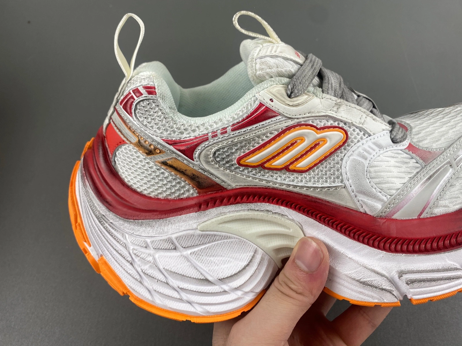 Balenciaga 10XL Sneaker in White red orange