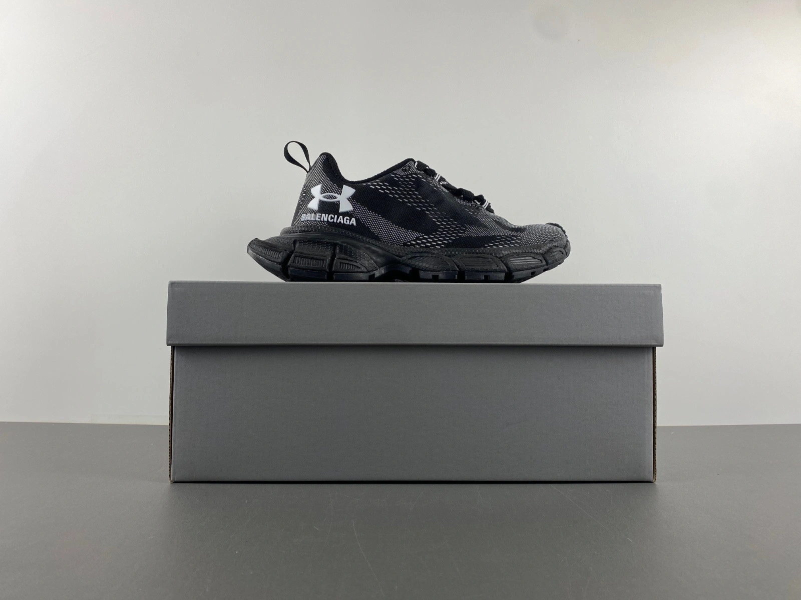 Balenciaga 3XL  SNEAKER