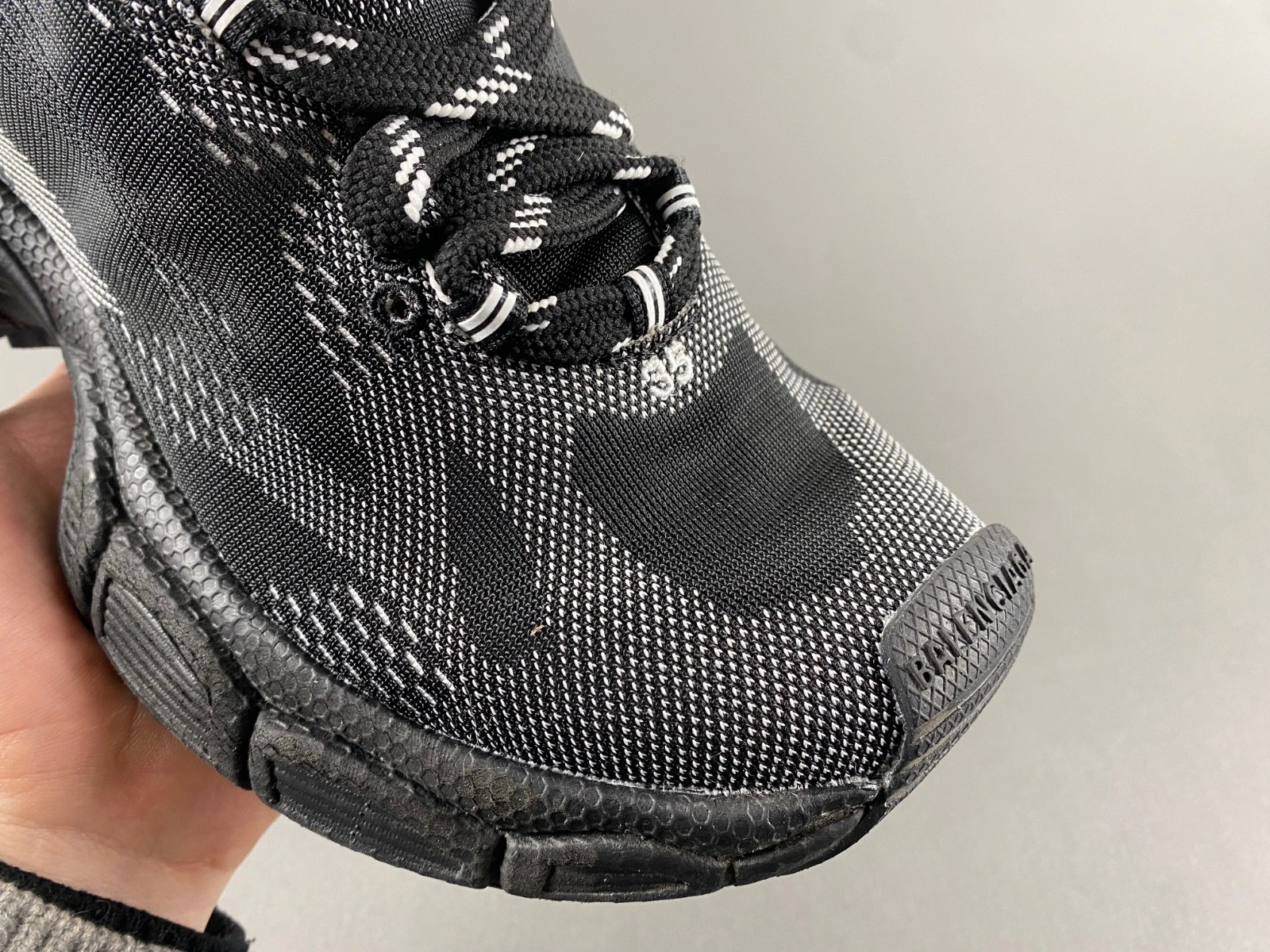 Balenciaga 3XL  SNEAKER