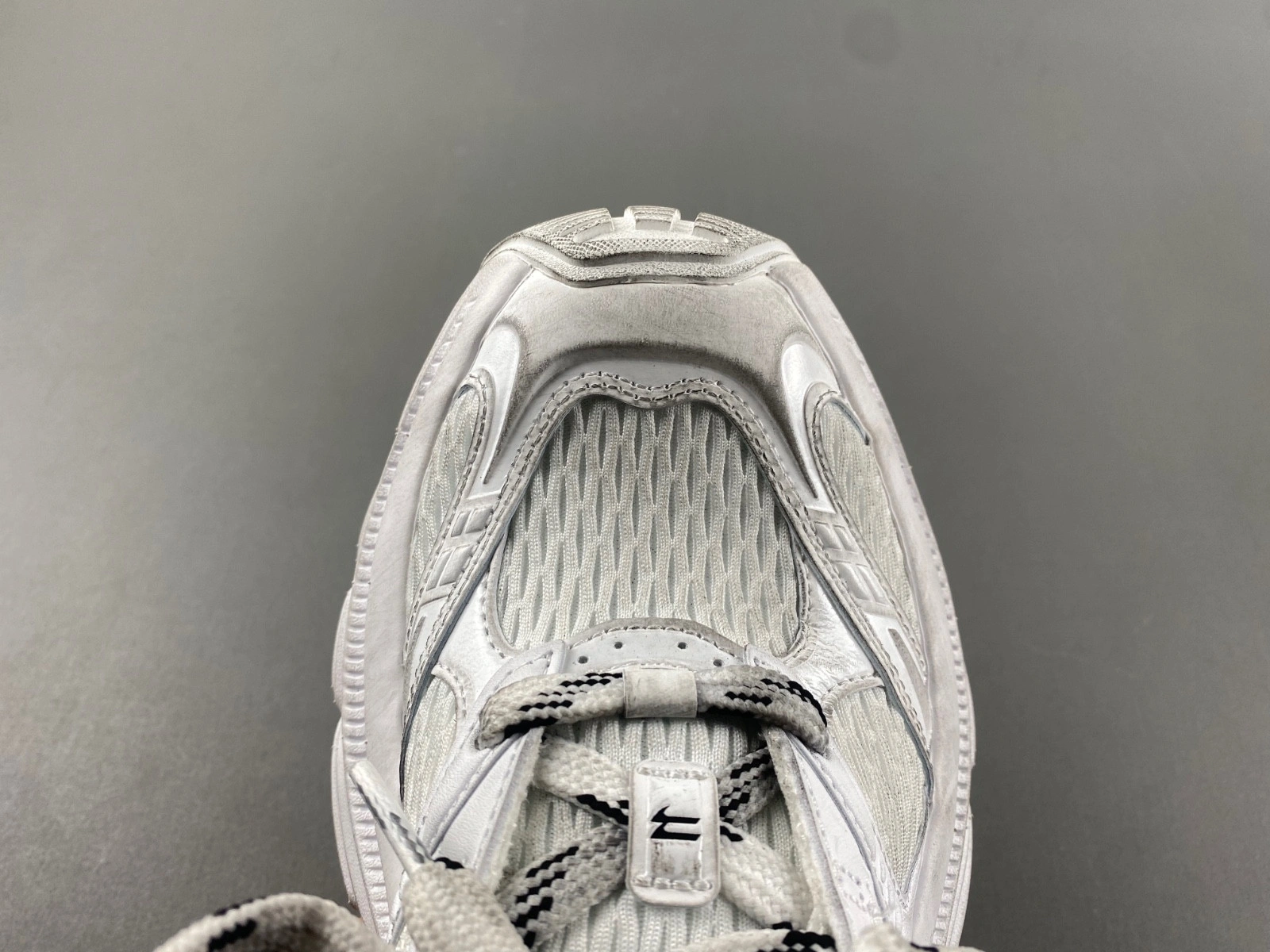 Balenciaga 6XL  SNEAKER