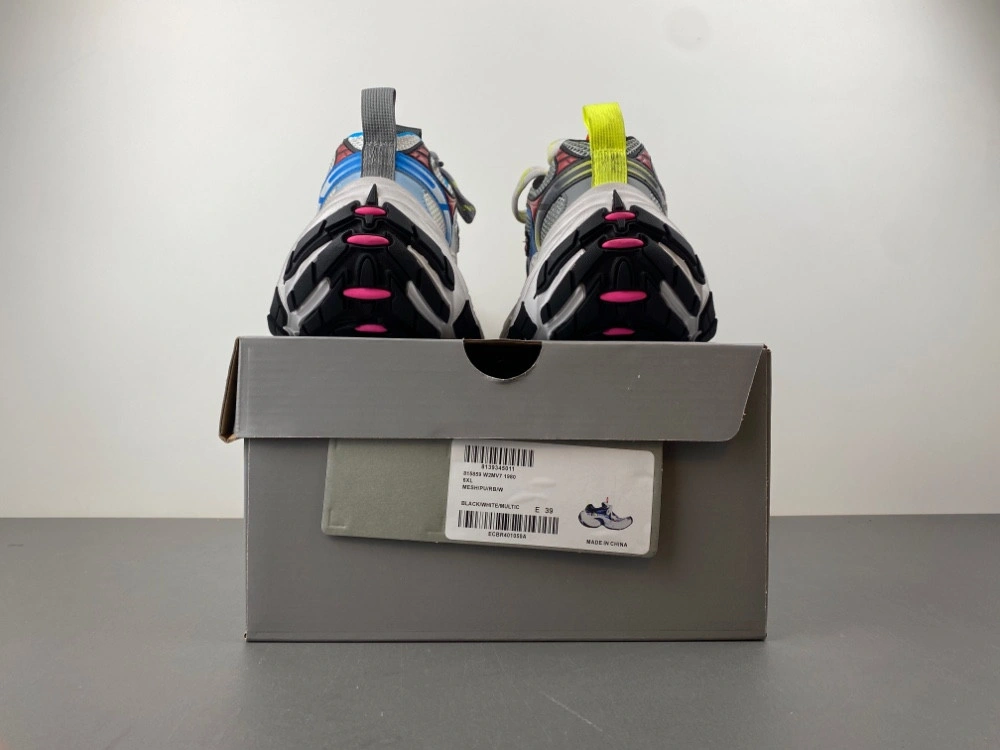Balenciaga 6XL  SNEAKER