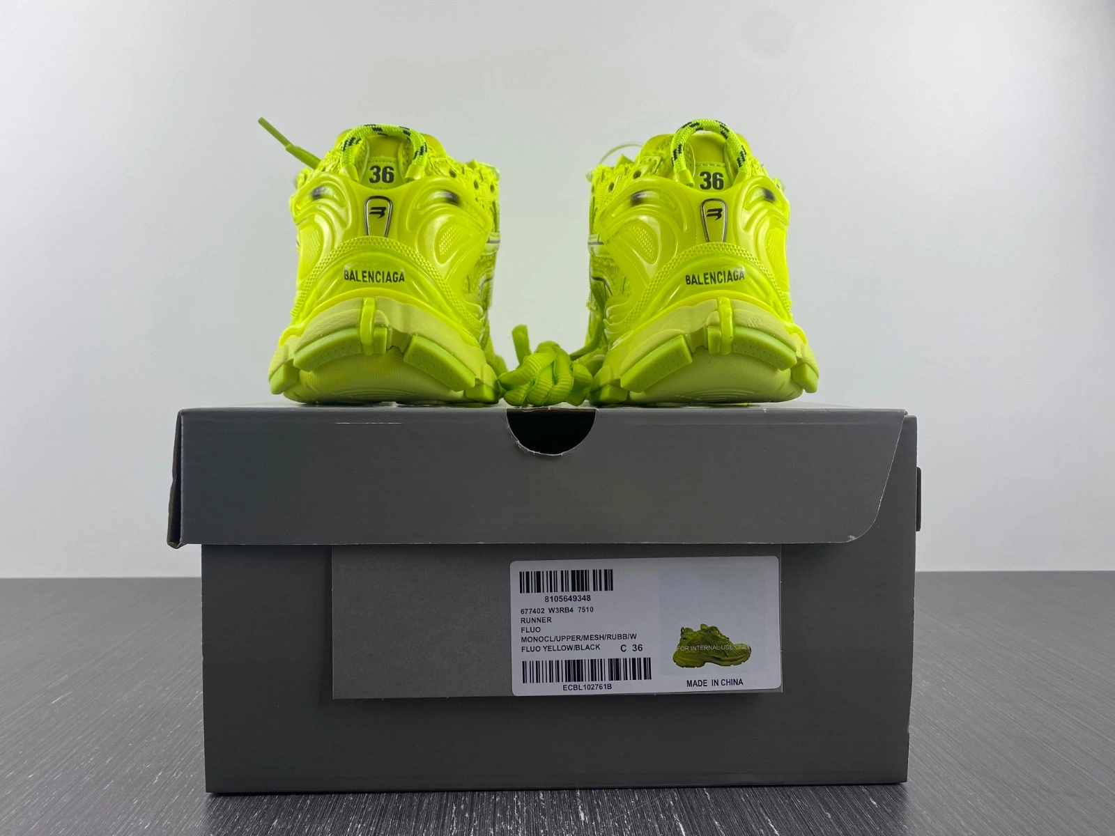 Balenciaga 7.0 RUNNER SNEAKER