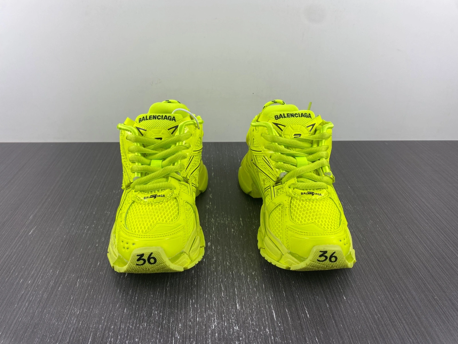 Balenciaga 7.0 RUNNER SNEAKER
