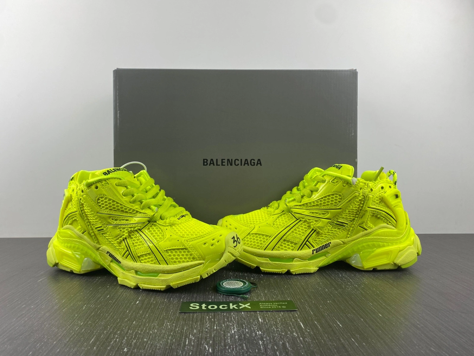Balenciaga 7.0 RUNNER SNEAKER