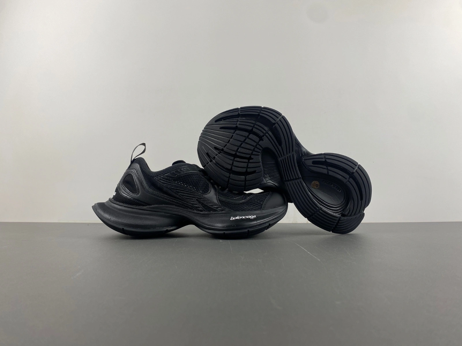Balenciaga Circuit Sneaker