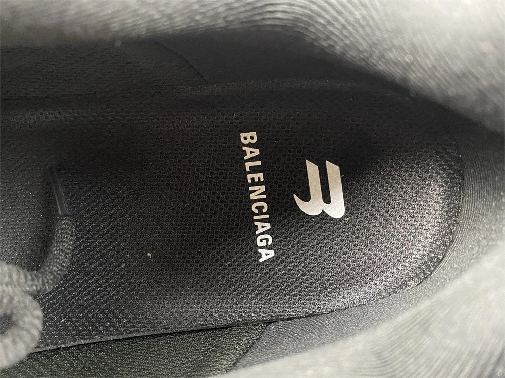 Balenciaga Defender SNEAKER