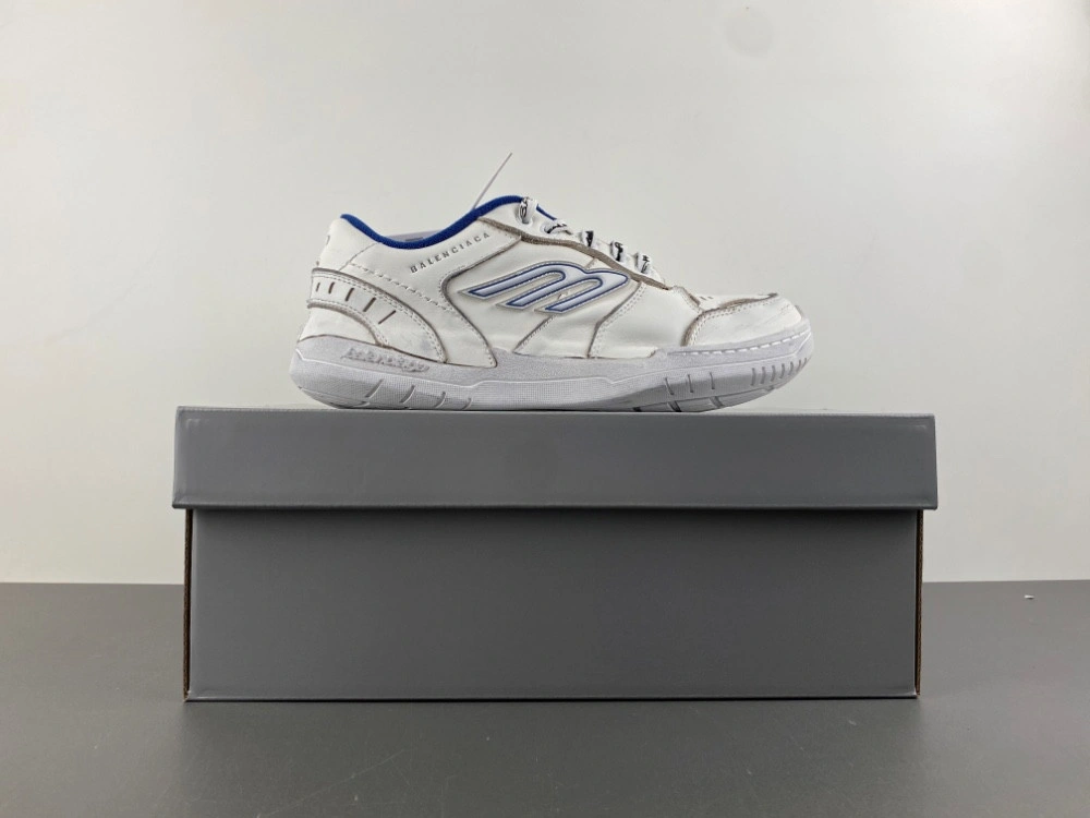 Balenciaga Men's Hamptons Worn-out Sneaker in White