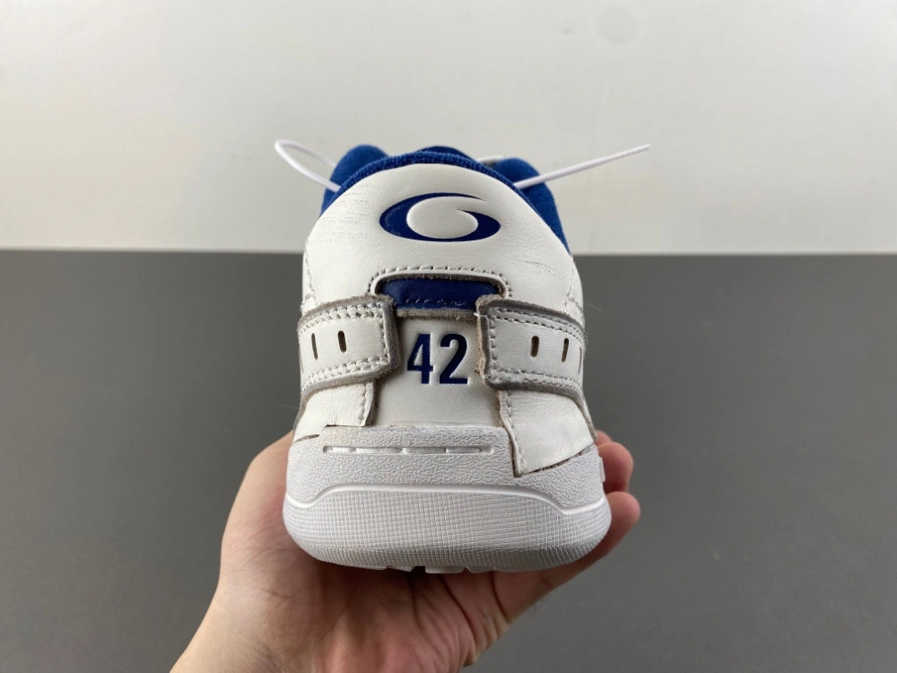 Balenciaga Men's Hamptons Worn-out Sneaker in White