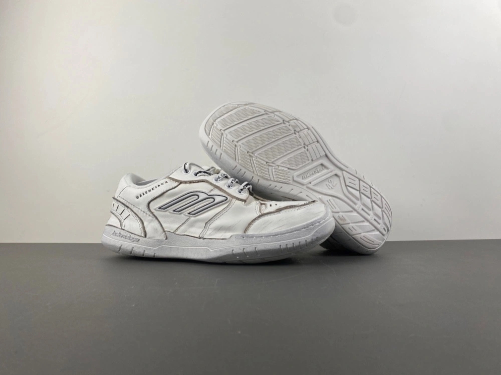 Balenciaga Men's Hamptons Worn-out Sneaker