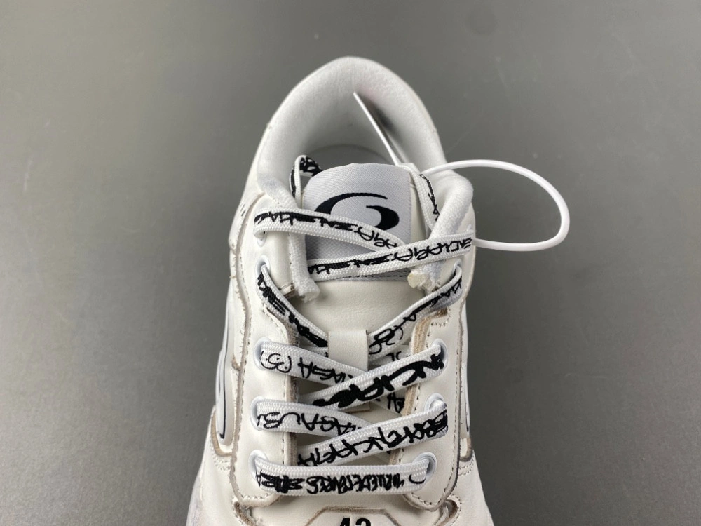 Balenciaga Men's Hamptons Worn-out Sneaker