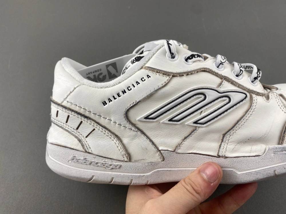 Balenciaga Men's Hamptons Worn-out Sneaker
