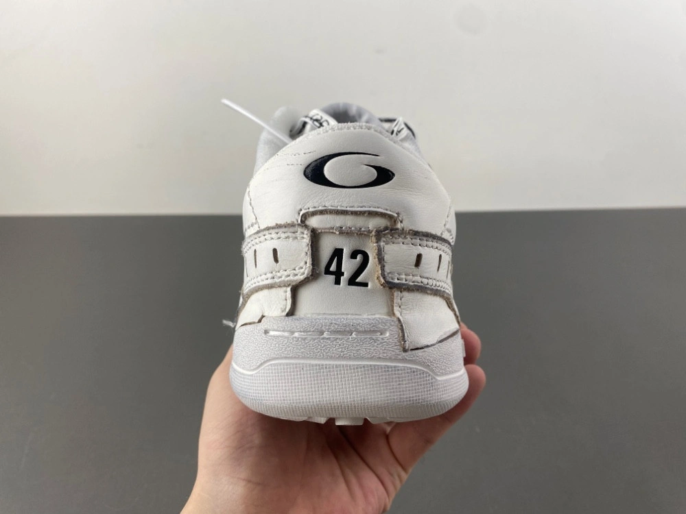 Balenciaga Men's Hamptons Worn-out Sneaker