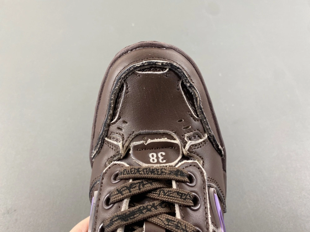 Balenciaga Men's Hamptons Worn-out Sneaker