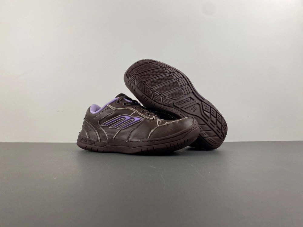 Balenciaga Men's Hamptons Worn-out Sneaker