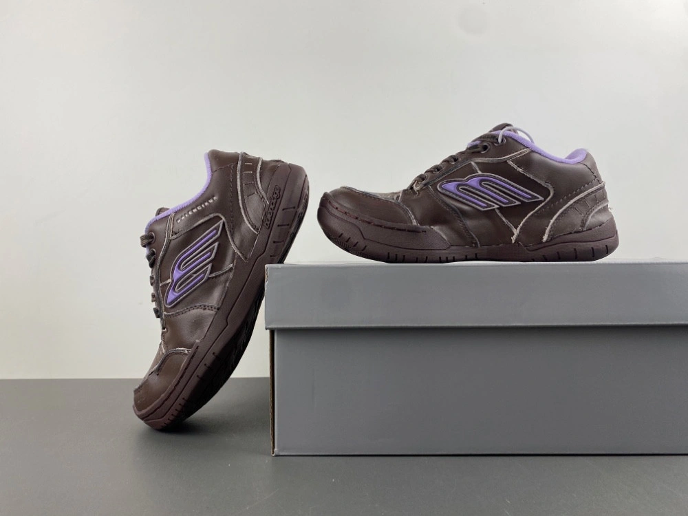 Balenciaga Men's Hamptons Worn-out Sneaker