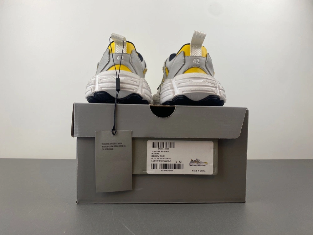 Balenciaga Men's Monday Shoe