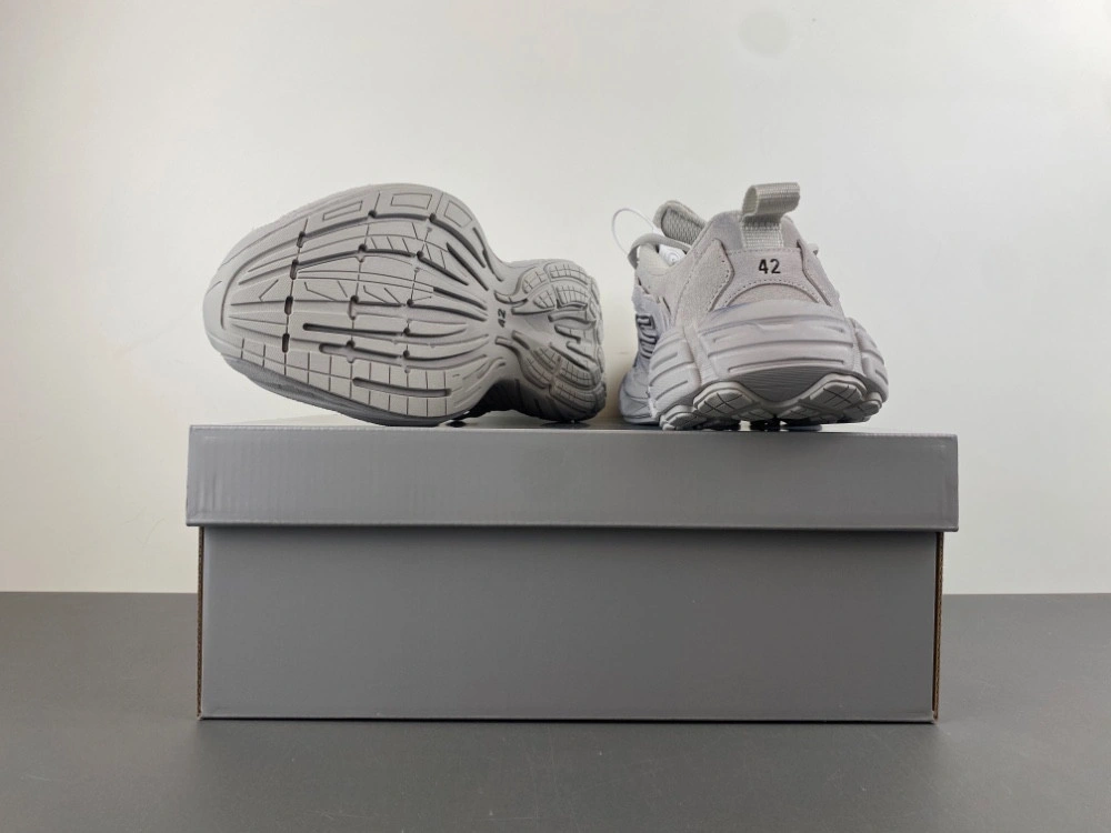 Balenciaga Men's Monday Shoe