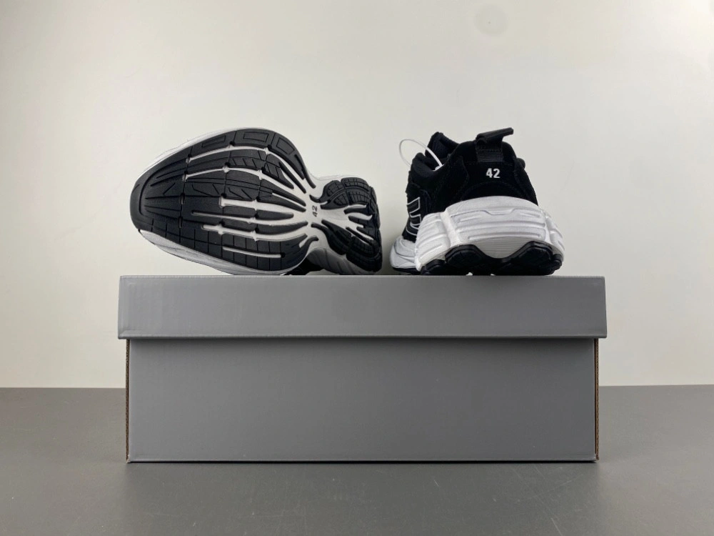 Balenciaga Men's Monday Shoe