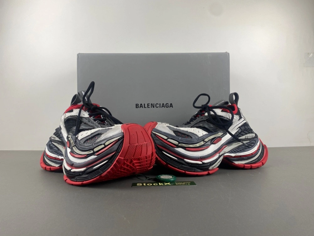 Balenciaga Men's Platform Reduced Sneaker in Black grey red