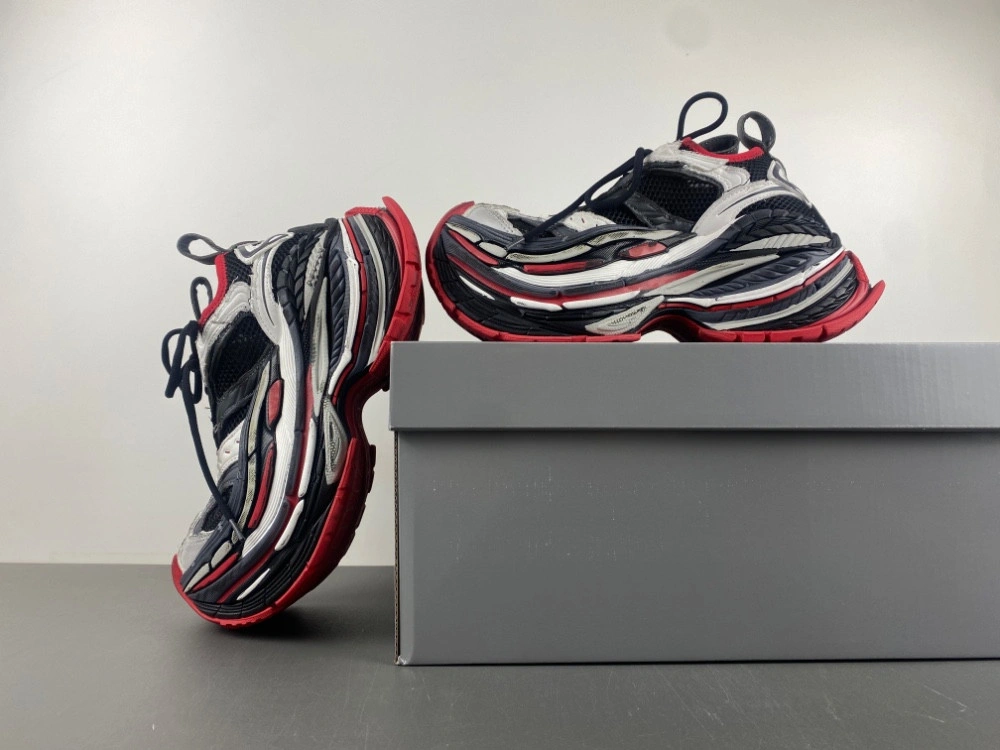 Balenciaga Men's Platform Reduced Sneaker in Black grey red