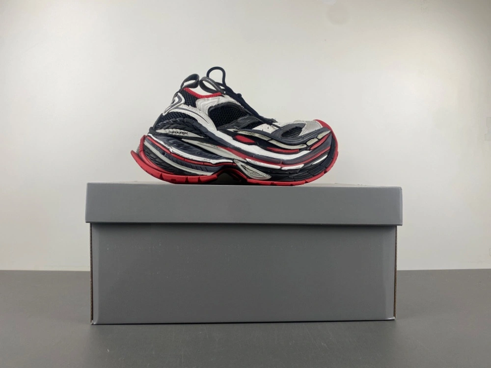 Balenciaga Men's Platform Reduced Sneaker in Black grey red