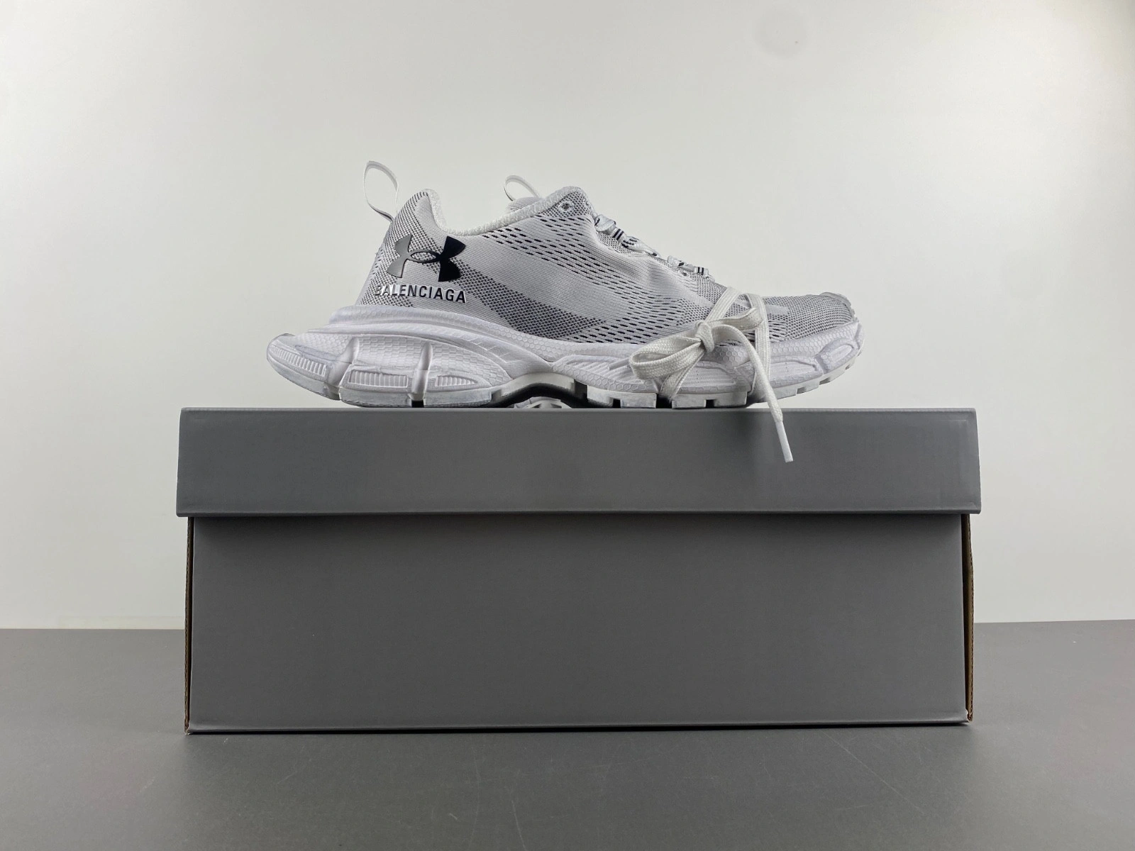 Balenciaga Men's Under Armour 3xl Knit Sneaker in White