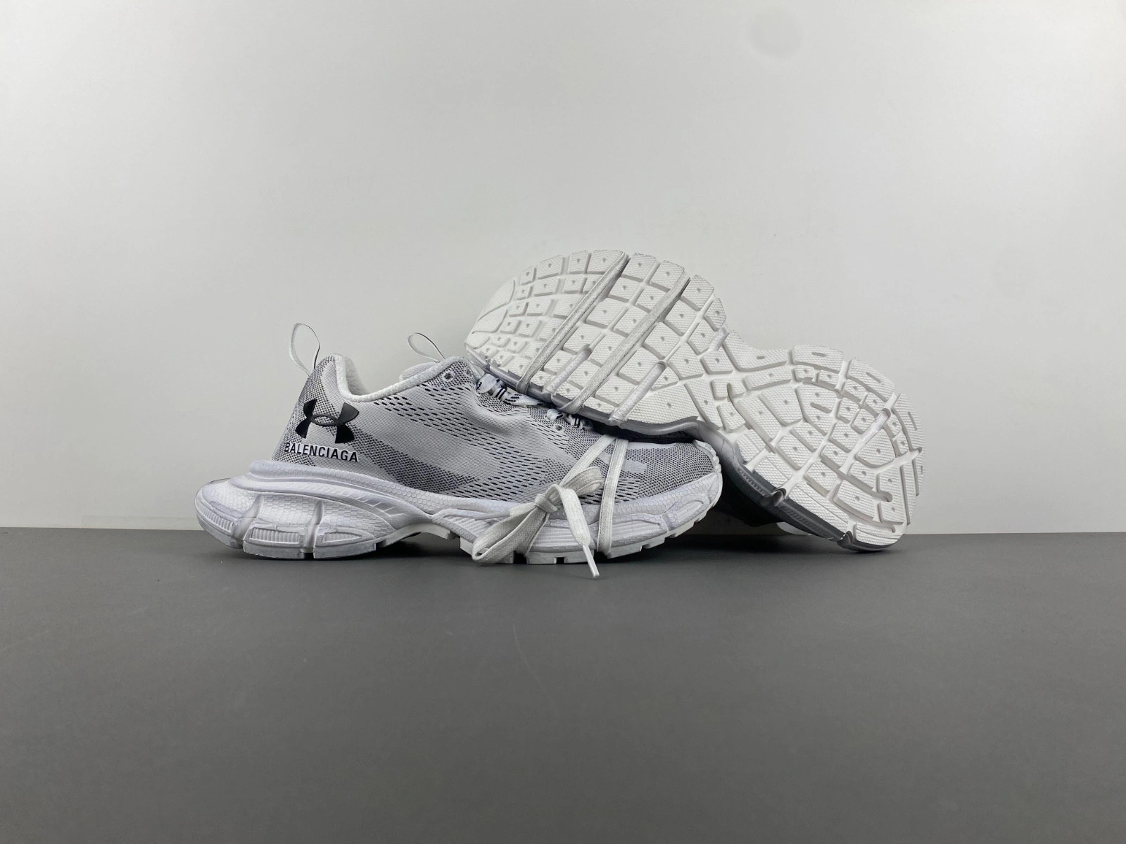 Balenciaga Men's Under Armour 3xl Knit Sneaker in White