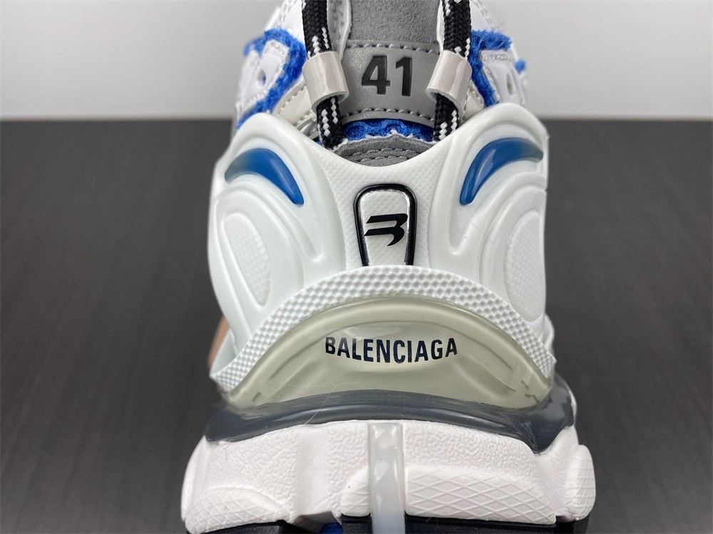 Balenciaga RUNNER SNEAKER  677403W3RB34912