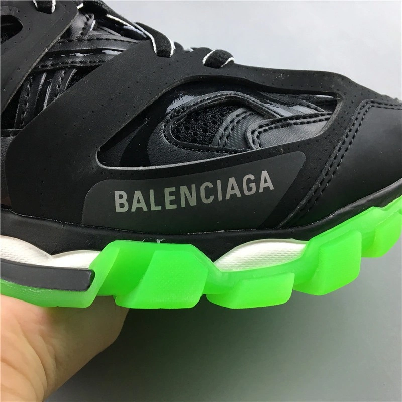 Balenciaga Sneaker Tess.s black with green sole