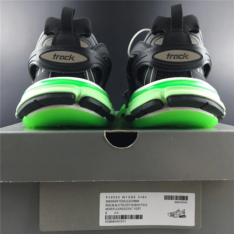 Balenciaga Sneaker Tess.s black with green sole