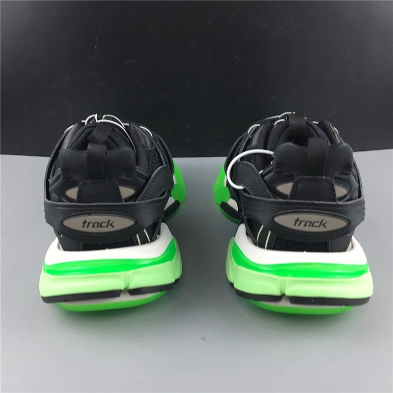 Balenciaga Sneaker Tess.s black with green sole