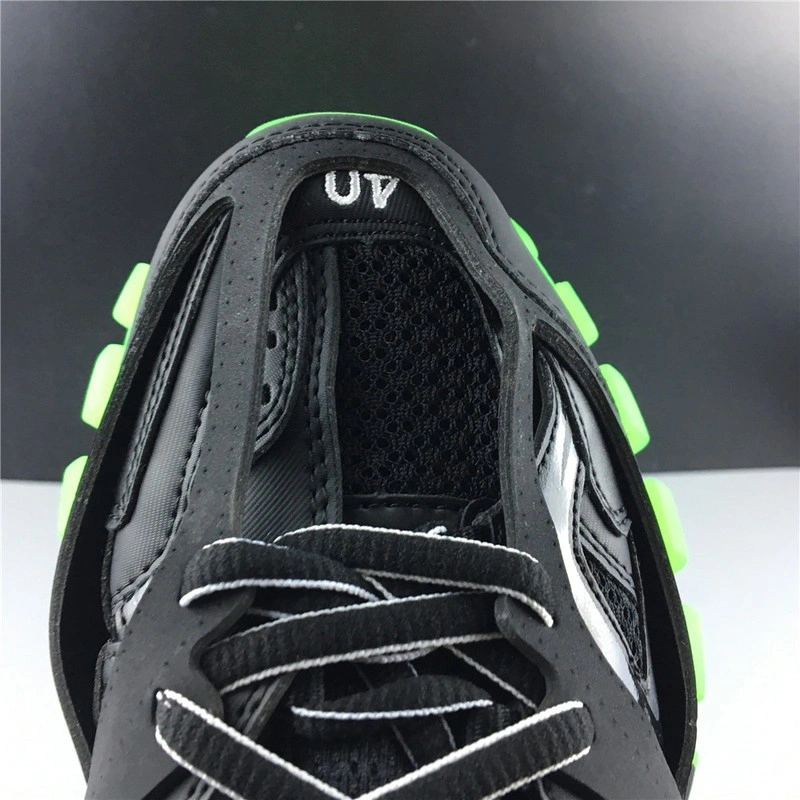 Balenciaga Sneaker Tess.s black with green sole