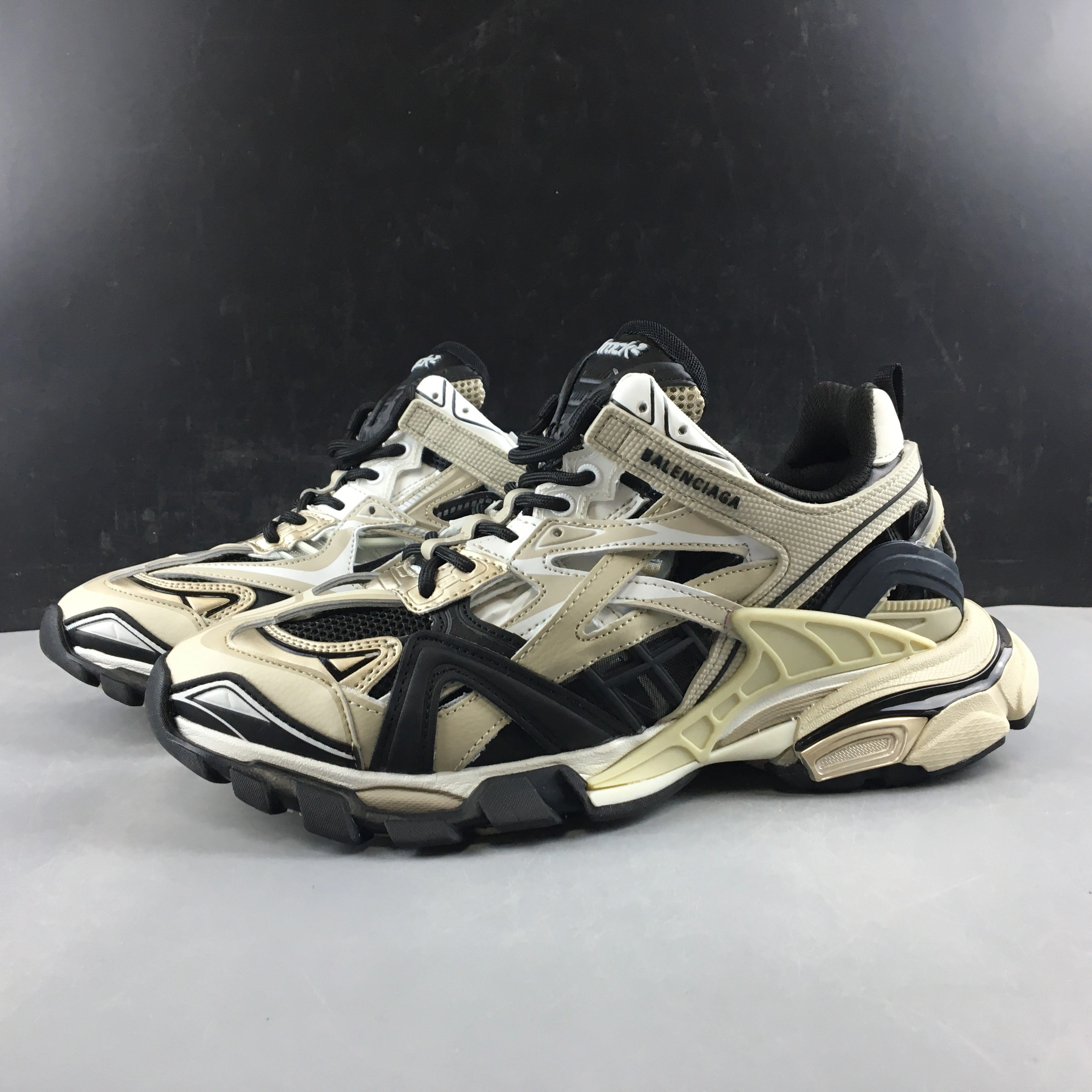 Balenciaga Track 4