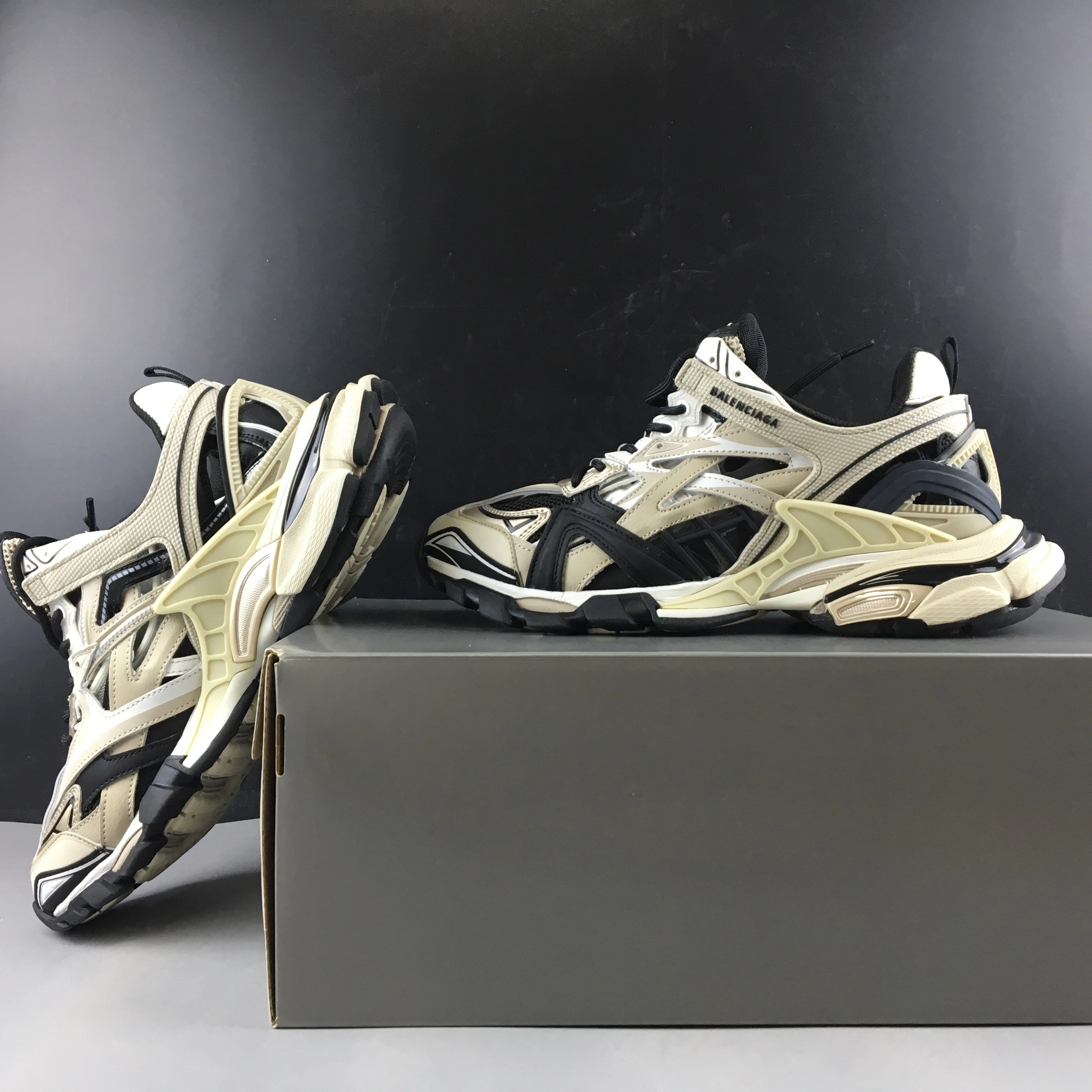 Balenciaga Track 4